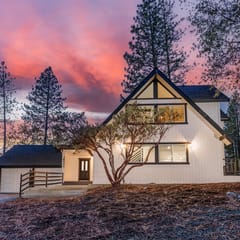 A Modern Hideaway