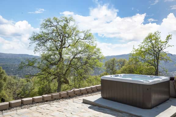 Canyon View House - Image 1
