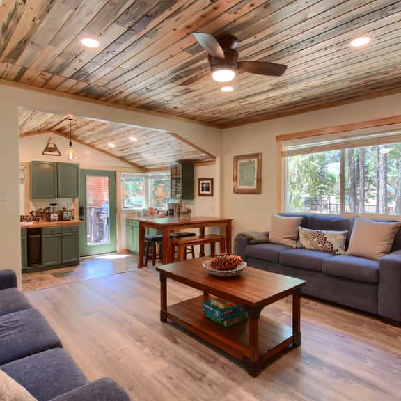 Beetlebark Bungalow - Image 1