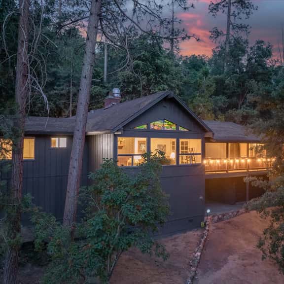 Sierra Mountain Escape - Image 1