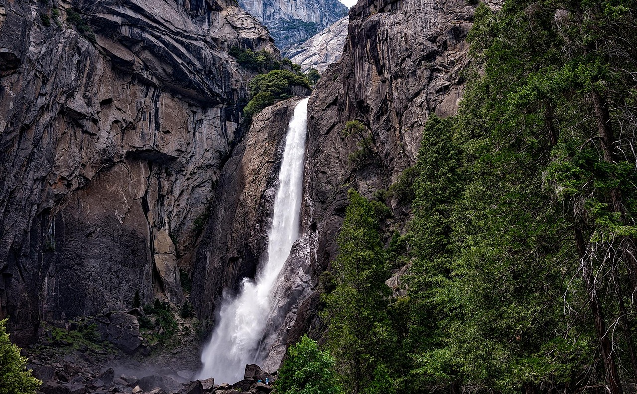 yosemite falls